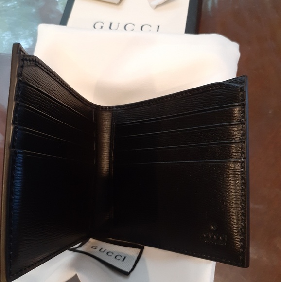 G U C C I Black Snake GG Wallet - Picture 3 of 6